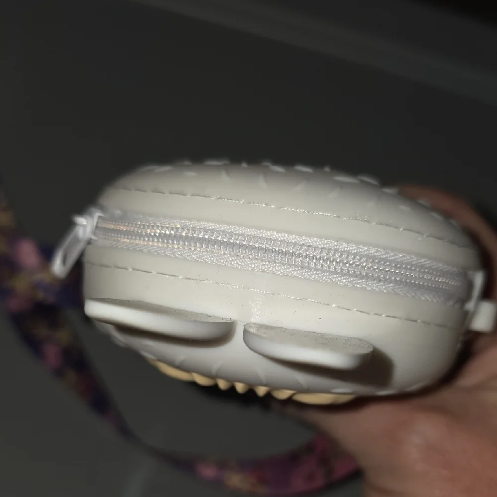 (J52) Labubu White Silcone Bag  with Pink Strap